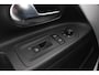 Volkswagen Up! 1.0 White! | Stoelverwarming | Airco | Navigatie uitneembaar |