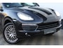 Porsche Cayenne 4.8 S V8 Schuifdak Xenon Luchtvering Luxe !!
