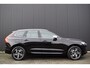 Volvo XC60 2.0 T5 250pk Automaat AWD R-Design LED | Panoramadak | Leder/Alcantara | Carplay | Trekhaak | Dealer Onderhouden!!