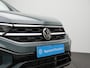 Volkswagen T-Roc 1.5 TSI 150 pk DSG R-Line | Panoramadak | Trekhaak | Navigatie Discover Pro | IQ Light | Achteruitrijcamera | Stoelverwarming