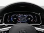 Volkswagen T-Roc 1.5 TSI 150 pk DSG R-Line | Panoramadak | Trekhaak | Navigatie Discover Pro | IQ Light | Achteruitrijcamera | Stoelverwarming
