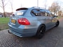 BMW 3-Serie Touring 320i Business Line Automaat Ecc Cruisecontrol Apple Carplay Navigatie Stoelverwarming Pdc Xenon 19 Inch LM Velgen Trekhaak