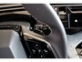 Peugeot 5008 1.2 Hybrid 145 GT | 2 stoelen op derde rij | Achterbank in delen neerklapbaar | Achteruitrijcamera