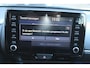 Toyota Yaris Cross 1.5 Hybrid All season banden l Adaptief cruise control l Navi l Apple/Android carplay l Armsteun l Elektrisch inklapbare buitenspiegels l Climate control l Achteruitrijcamera
