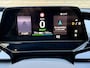 Volkswagen ID.3 First Plus 58 kWh 3 fase | Matrix LED | Adaptieve cruise | Navigatie | Camera | Apple CarPlay | Keyless | Stoel&stuurverwarming | 19 inch lichtmetalen velgen