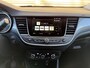 Opel Crossland 1.2 Turbo 110 pk Ultimate | Navigatiesyeteem | Achteruitrijcamera | Parkeersensoren voor en achter | Cruise control | Metallic lak | Alcantara bekleding |