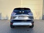 Opel Crossland 1.2 Turbo 110 pk Ultimate | Navigatiesyeteem | Achteruitrijcamera | Parkeersensoren voor en achter | Cruise control | Metallic lak | Alcantara bekleding |