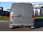 Volkswagen Transporter 2.0 TDI L2H1 30 DC Bulli Virtual, Adaptieve Cruise, Camera, Carplay, 199pk LED, Automaat, Stoelverwarming, Trekhaak, Uniek!