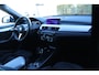 BMW X2 sDrive20i High Executive M-Sport | Stoel+Stuurverwarming | Trekhaak | Camera | HUD | Memory | Elektr. klep | Carplay | Keyless