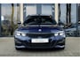 BMW 3-Serie Touring 330i Aut. Executive | M Sportpakket | Panoramadak | 19" LM Velgen | Harman Kardon | 360 Camera | Dealeronderhouden | M-Sport Remsysteem |