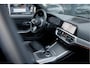BMW 3-Serie Touring 330i Aut. Executive | M Sportpakket | Panoramadak | 19" LM Velgen | Harman Kardon | 360 Camera | Dealeronderhouden | M-Sport Remsysteem |