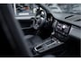 Porsche Macan 3.0 S 354PK | Sport Design | 21” LM Velgen | Panoramadak | Luchtvering PASM | Trekhaak | BOSE | Sportuitlaat | Apple CarPlay | 360 Camera | Lederen Dashboard | Adaptive Cruise Control | Standkachel |