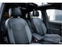 Volkswagen Tiguan 2.0 TSI DSG 191PK 4Motion | R-Line Black Style | Panoramadak | 20" LM Velgen | IQ LED | Trekhaak | Keyless | Achteruitrijcamera | Virtual Cockpit | Adaptive Cruise Control | Stoelverwarming |