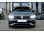 Volkswagen Tiguan 2.0 TSI DSG 191PK 4Motion | R-Line Black Style | Panoramadak | 20" LM Velgen | IQ LED | Trekhaak | Keyless | Achteruitrijcamera | Virtual Cockpit | Adaptive Cruise Control | Stoelverwarming |