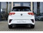 Volkswagen T-Roc 1.5 TSI DSG 150PK | R-Line | Trekhaak | Stoelmassage | Adaptieve Cruise Control | Navigatie incl. CarPlay | Stoelverwarming | Achteruitrijcamera | LED Plus verlichting |
