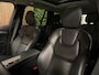 Volvo XC90 T8 AWD Recharge Ultimate Bright Long Range Luchtvering | Trekhaak | 360 Camera | Head-Up Display | Harman Kardon | 455pk | Adaptieve Cruise Control | Standkachel met Volvo On Call App | Stoelverwarming voor+achter | Stuurwielverwarming | Schuifdak | Full LED Meesturende koplampen | Pilot Assist | BLIS Dode Hoek Detectie | Alcantara hemelbekleding | Lederen zonnekleppen en handgrepen | Elektrische voorstoelen geheugen | Lederen bekleding | Zitting verlenging voorstoelen | Lederen dashboard | 20 Inch | Google Infotainment | Keyless Drive | Privacy Glass | Elektrisch bedienbare achterklep | Geïntegreerd kinderzitje achterin | Geïntegreerde zongordijnen achterportieren | Verlichte instaplijsten | 7-Persoons | 4-Zone Climate Control | DAB Radio | Apple Carplay/Android Auto | Alarm Klasse III | Draadloos telefoon opladen | Platinum Grey Metallic |