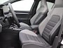 Volkswagen Golf 1.5 eHybrid GTE 272PK DSG Pano-Schuifdak, Leder, Trekhaak, Head-up Display, Black Style, Matrix LED-Verlichting, Keyless, Side Assist, 18" LM Velgen