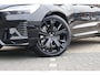 Volvo XC60 T8 Plug-in hybrid AWD Ultra Black Edition | FULL OPTION | Luchtvering | Bowers & Wilkins | Gelaagd glas