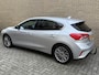 Ford Focus 1.0 EcoBoost 125pk Titanium Business | Keyless Entry en Start | Lichtmetalen velgen | Navigatie | Trekhaak | PDC voor en achter | Stoelverwarming | Climate Control | Achteruitrijcamera | Volledig onderhouden