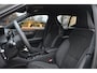 Volvo XC40 T4 Recharge R-Design | Trekhaak 1800KG | Stoel + Stuur Verwarmd | Harman/Kardon | Camera |