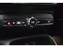 Volvo XC40 T4 Recharge R-Design | Trekhaak 1800KG | Stoel + Stuur Verwarmd | Harman/Kardon | Camera |