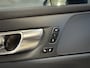 Volvo V60 2.0 B4 Plus Bright | Lederen sportstoelen | Camera | Carplay | Adaptive cruise | Stoelverwarming V+A | Full LED