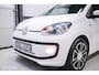Volkswagen Up! 1.0 high up! | Stoelverwarming | Cruise | Mistlampen | LMV | Parkeersensoren | Getint glas | Rijklaar |