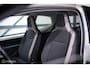Volkswagen Up! 1.0 high up! | Stoelverwarming | Cruise | Mistlampen | LMV | Parkeersensoren | Getint glas | Rijklaar |