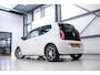Volkswagen Up! 1.0 high up! | Stoelverwarming | Cruise | Mistlampen | LMV | Parkeersensoren | Getint glas | Rijklaar |