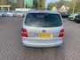 Volkswagen Touran 2.0-16V FSI Highline Trekhaak Nieuwe apk