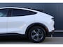 Ford Mustang Mach-E Extended RWD 98 kWh | Leer | Adaptieve Cruise | B&O |  Camera | Stoelverwarming | Elektrische achterklep