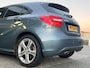 Mercedes-Benz A-klasse 180 NL AUTO NAVI+SPORTSTOELEN+17INCH