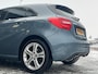 Mercedes-Benz A-klasse 180 NL AUTO NAVI+SPORTSTOELEN+17INCH