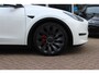 Tesla Model Y Performance AWD 75 kWh / Trekhaak / Autopilot / Panoramadak / Camera / 21'' / Keyless / Leder / Dodehoek / Navigatie / Stoelverwarming