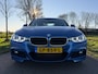 BMW 3-Serie 335i High Executive Automaat | M-Sport | HUD | Camera | BSD | Leder | Navi | Clima | Stoelverwarming | PDC | Cruise |