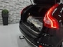 Volvo XC60 2.4 D5 AWD *Grijs kenteken*Camera*Panodak*Leder*!