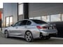 BMW 3-Serie 330e xDrive M-Sport|HuD|Carbon|M-schaalstoelen|Ambi|