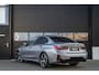 BMW 3-Serie 330e xDrive M-Sport|HuD|Carbon|M-schaalstoelen|Ambi|