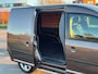 Volkswagen Caddy 1.6 TDI Airco Audio-CD/Navi Leder/Alcantara LMV ASR Zijschuifdeur rechts Sidebars Trekhaak Dealeronderh. Nw Apk!