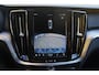 Volvo V60 2.0 B3 Core | Trekhaak | Stuur- stoelverwarming | Pilot Assist | BLIS