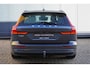 Volvo V60 2.0 B3 Core | Trekhaak | Stuur- stoelverwarming | Pilot Assist | BLIS