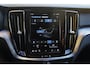 Volvo V60 2.0 B3 Core | Trekhaak | Stuur- stoelverwarming | Pilot Assist | BLIS