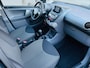 Toyota Aygo 1.0-12V Comfort Navigator 5 DEURS AIRCO