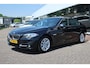 BMW 5-Serie 520d Corporate Lease High Executive 1e EIG_KEYLESS_PRO-NAVI_360 CAM_NAP.