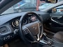 Volvo V40 5 122PK AUTOMAAT Momentum LED/Achteruirijcamera/winterpakket