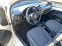 Volkswagen Up! 1.0 move up! Automaat nieuwstaat.