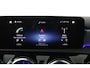 Mercedes-Benz A-klasse 250 e Business Solution AMG Limited (SFEERVERLICHTING, PANORAMADAK, CAMERA, STOELVERWARMING, 1e EIGENAAR)