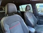 Volkswagen Golf 1.4 TSI Highline Business R Pano Keyless GTI Carplay