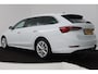 Skoda Octavia Combi 1.0 e-TSI Business Edition Plus Automaat (NAVIGATIE, TREKHAAK, STOELVERWARMING, CARPLAY, GOED ONDERHOUDEN)