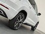 Skoda Karoq 1.5 TSI SPORTLINE BUSINESS MOON WHITE METALLIC